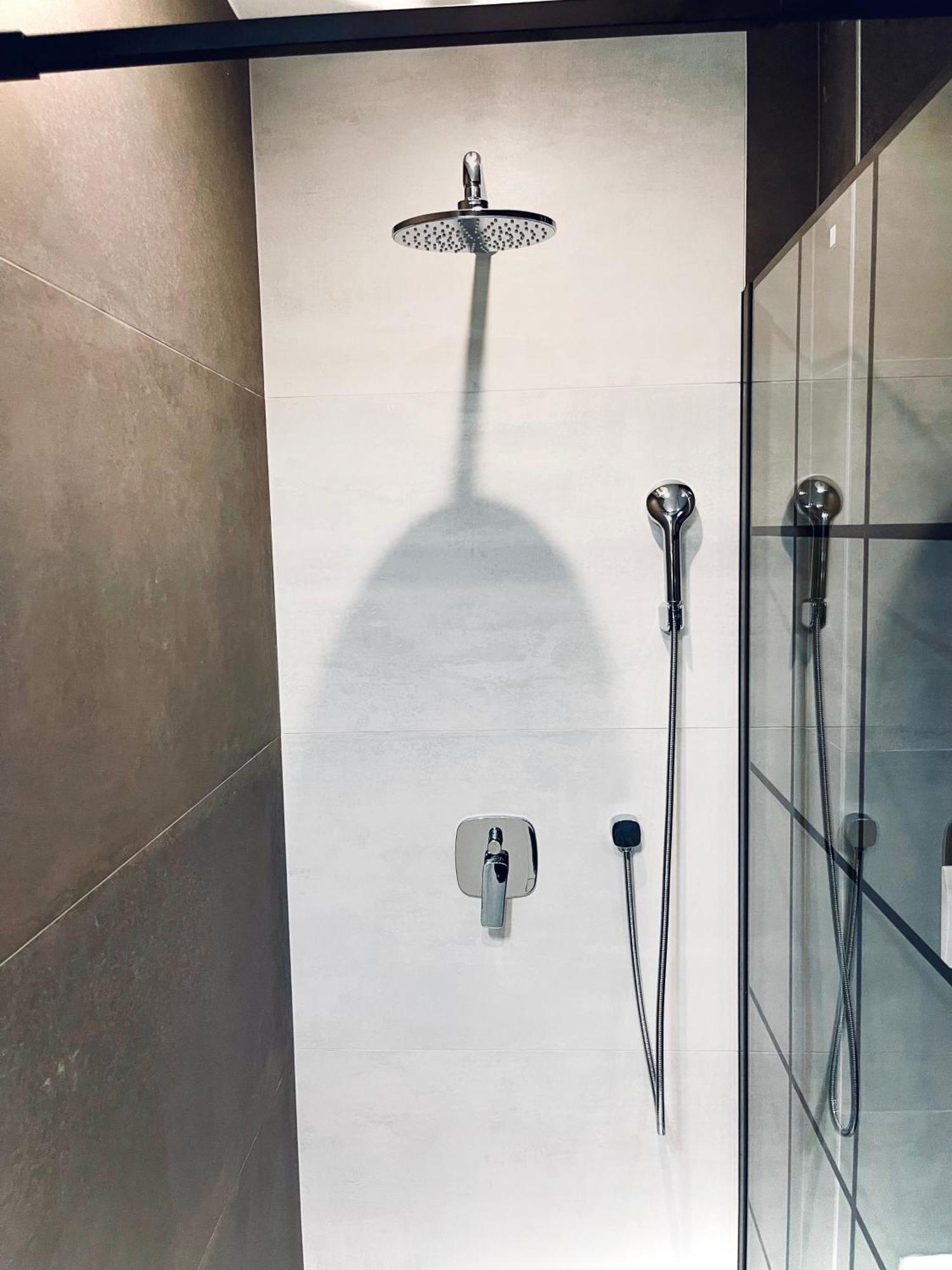 Mozaik Apartments & Spa - Modern 4-Star Apartments With Exclusive Private Spa Wellness In The City Center - Sauna, Jacuzzi, Turkish Bath - Free Parking, Wi-Fi - Rooms & Apartments Ćuprija المظهر الخارجي الصورة